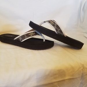 Authentic coach flip flops